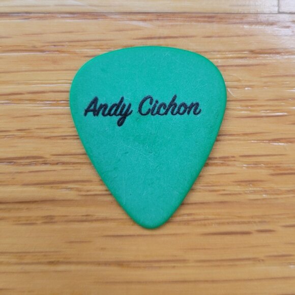 NWT Billy Joel T-Shirt & Guitar Picks Tommy Byrnes, Mike Delguidice, Andy Cichon - Picture 13 of 13